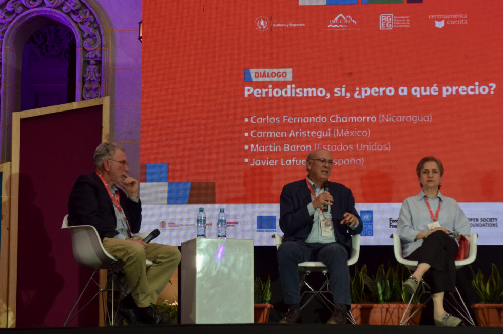 Fotos CAC  Periodismo, sí, ¿pero a qué precio_ 05