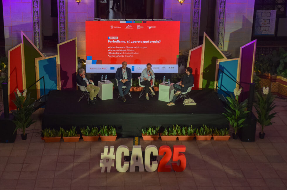 Fotos CAC  Periodismo, sí, ¿pero a qué precio_ 11