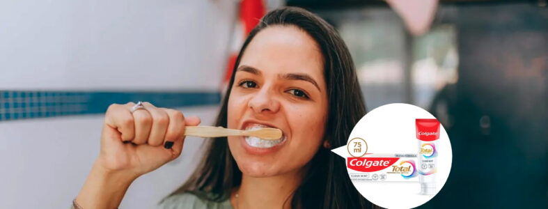 pasta de dientes con fluoruro de estaño Colgate Total Clean Mint