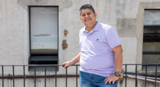 Alex Castillo 01
