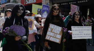 Marcha de mujeres guatemaltecas el 8M