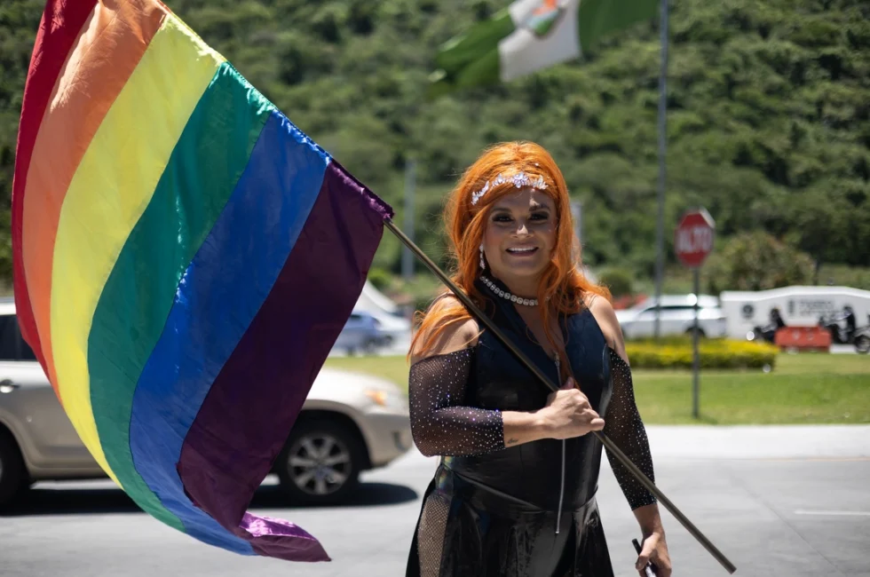 20260620-marchaOrgullo-Antigua-CG08