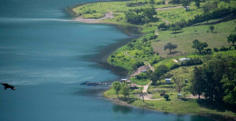 Científicos comunitarios lago ley de aguas contaminación ambiental FOTO CG