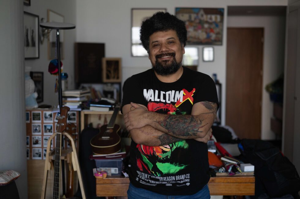 Julio Serrano publica Avistamientos