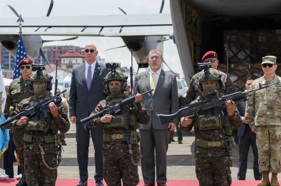 Estados Unidos entregó a Guatemala las armas. Foto: TGW