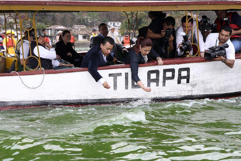 roxana baldetti lago Amatitlán FOTO Plaza Pública